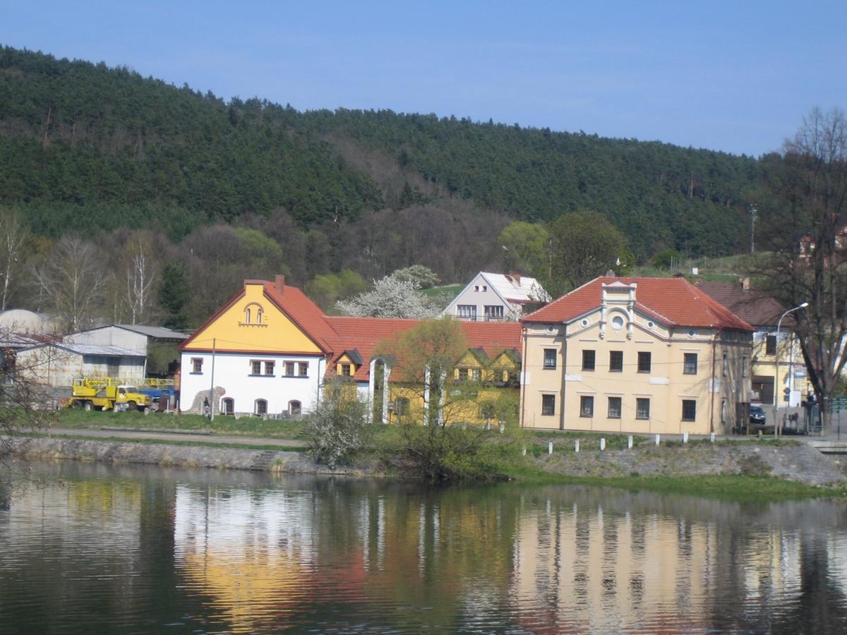 Penzion Patak Kamyk nad Vltavou ภายนอก รูปภาพ